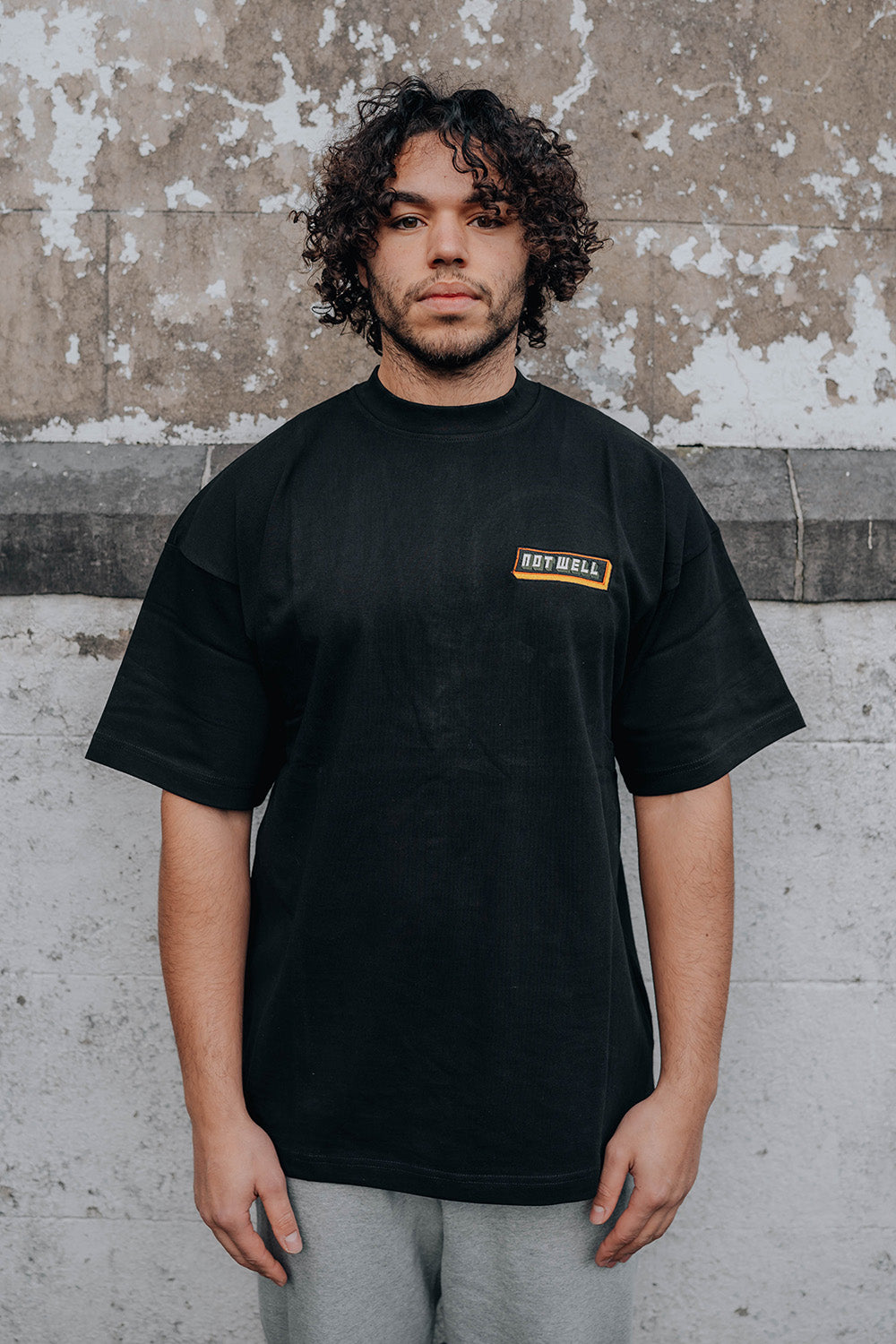 Essential Tee - Black