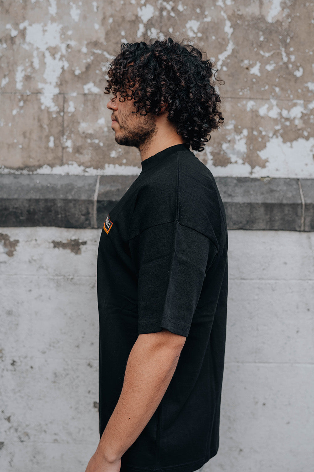 Essential Tee - Black